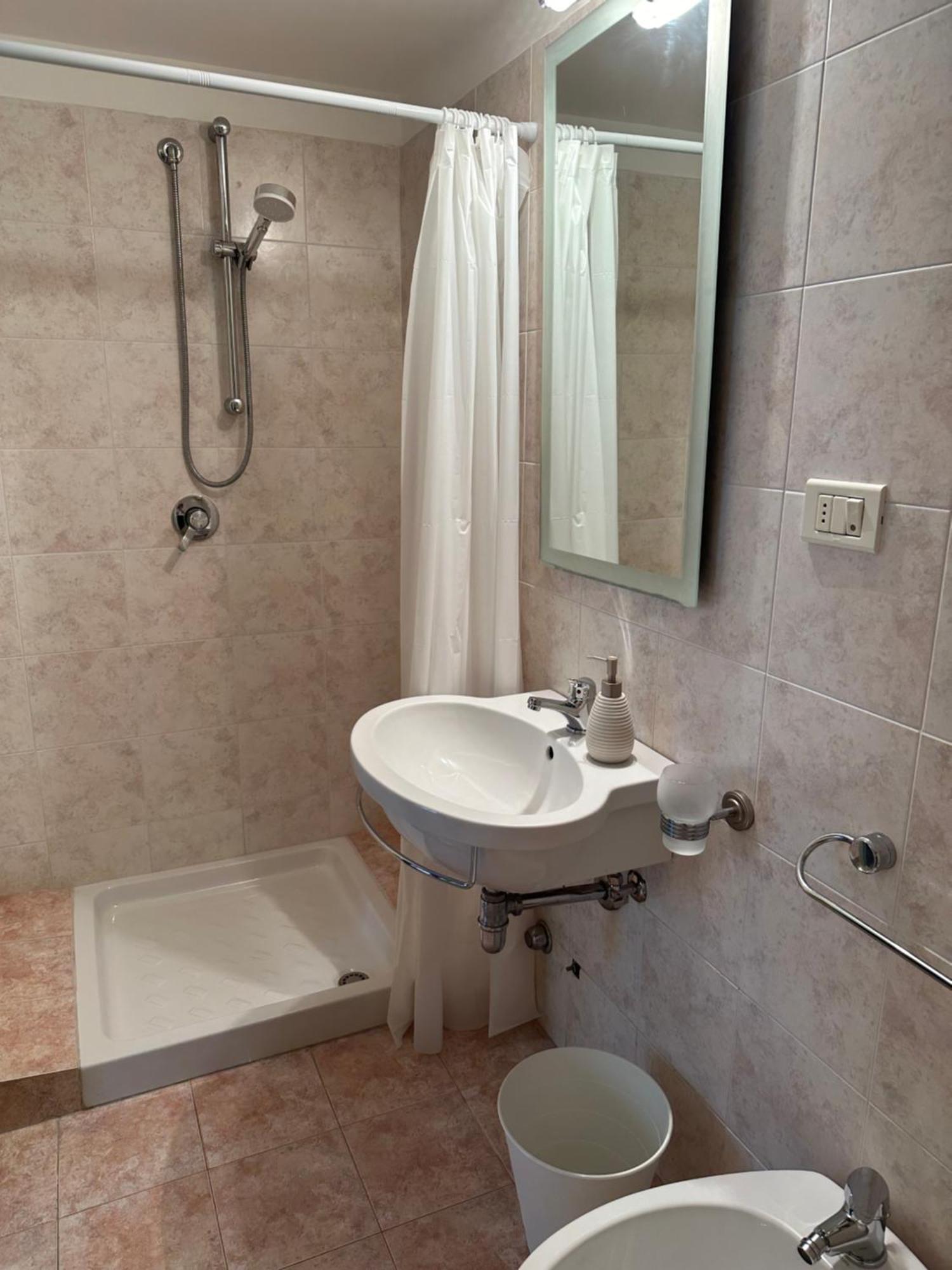 Palazzo Dei Pavoni Apartment Бриндизи Екстериор снимка