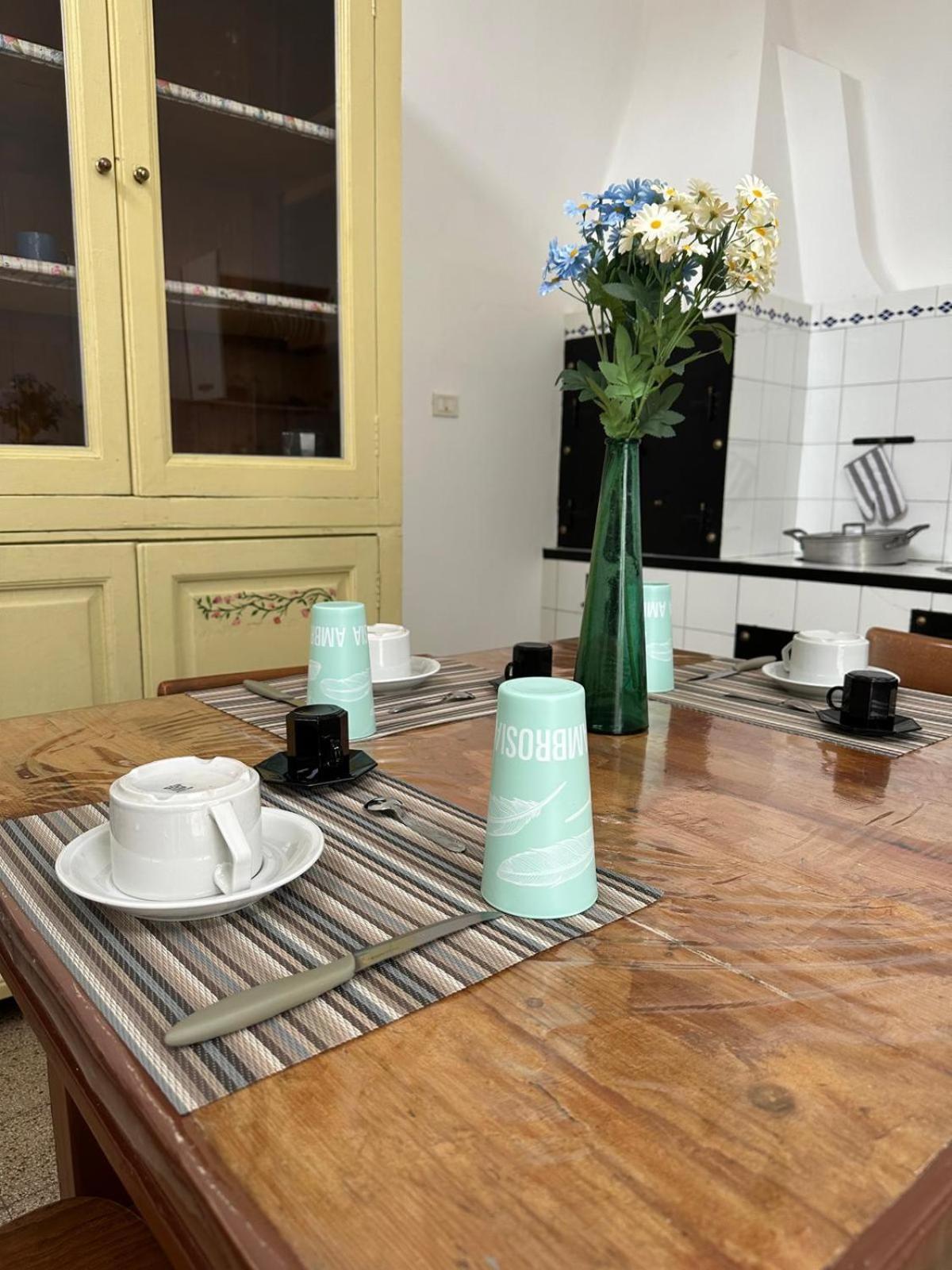 Palazzo Dei Pavoni Apartment Бриндизи Екстериор снимка